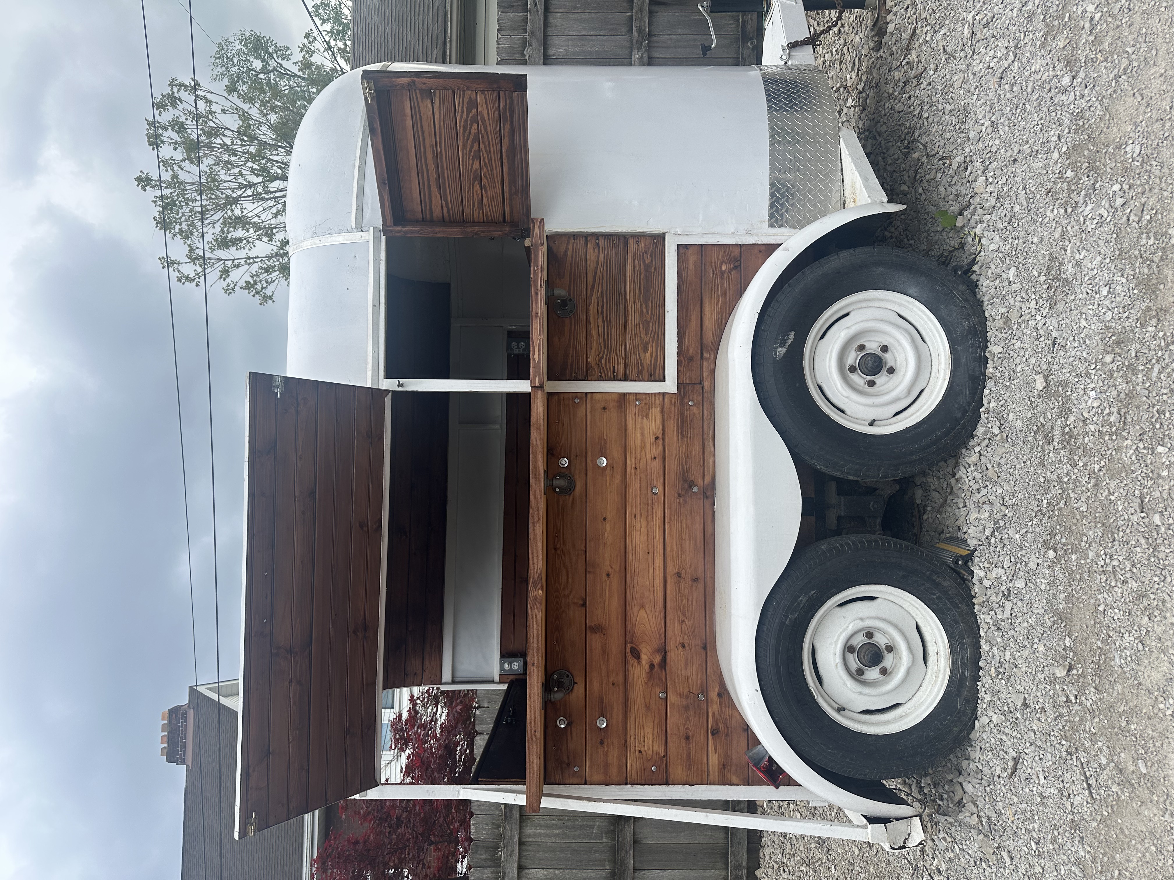 Bar trailer doors cracking open